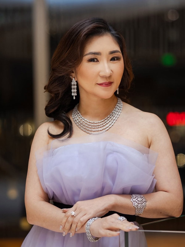 DMark CEO Nikki Tang