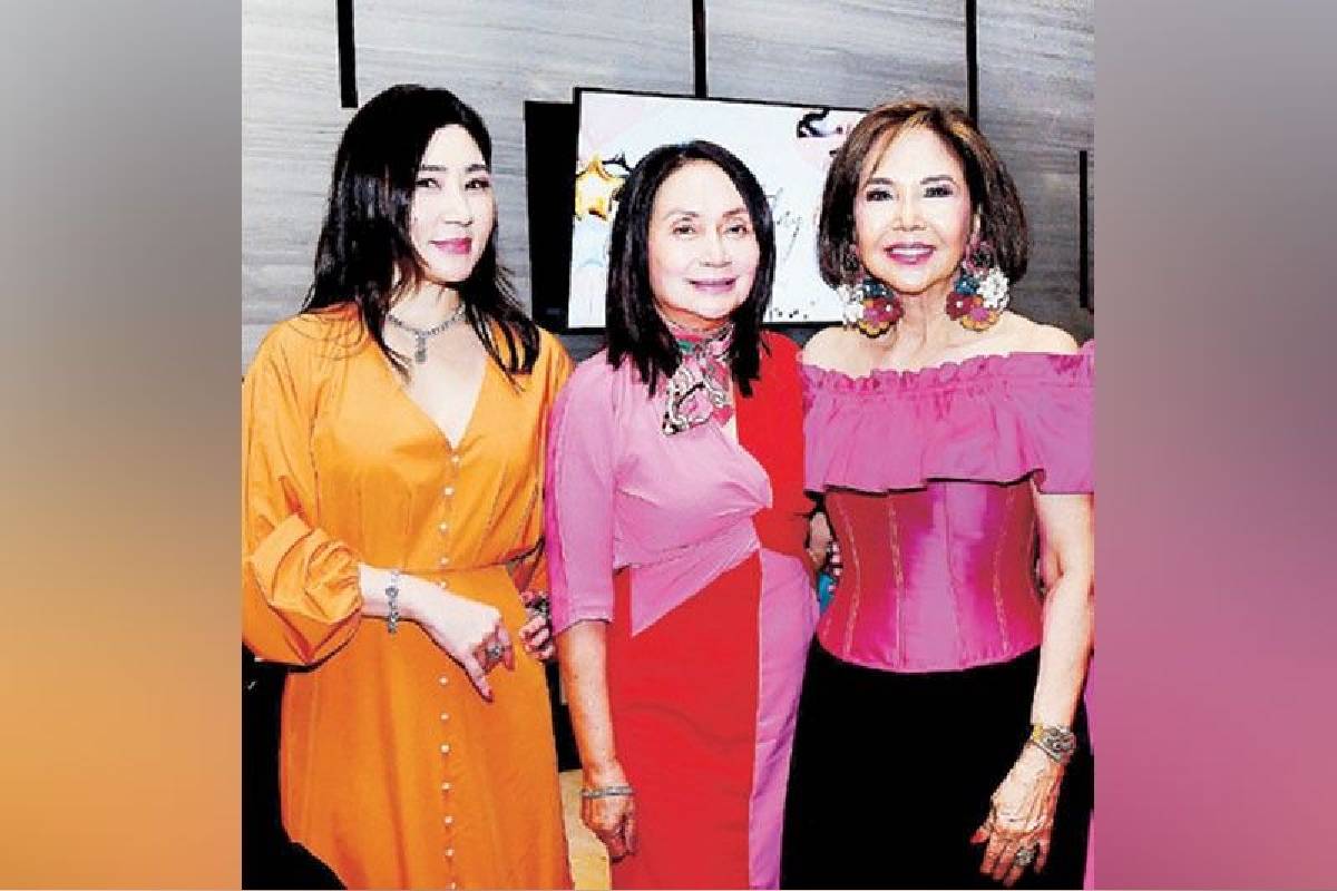 A Magical Night for Connie - I Am Nikki Tang